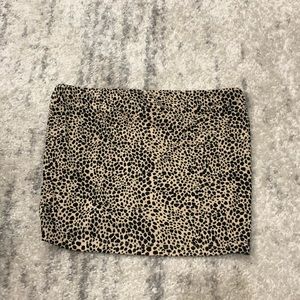 ✨Leopard Crop Top✨